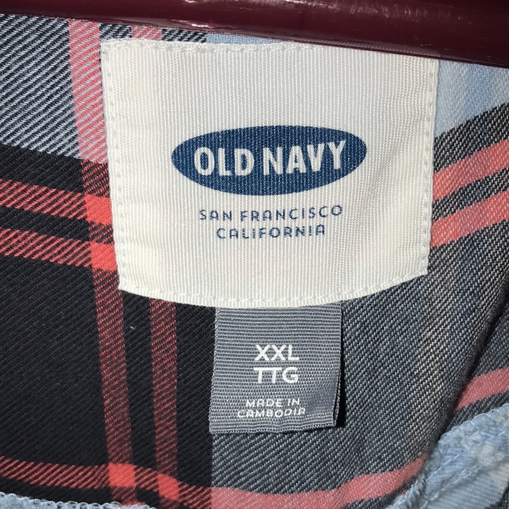 ✅Old Navy Partial Button Down Shirt - Picture 2 of 7